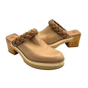 Anthropologie Bernardo Saffia Neutral Leather Wood Block Heel Platform Clogs